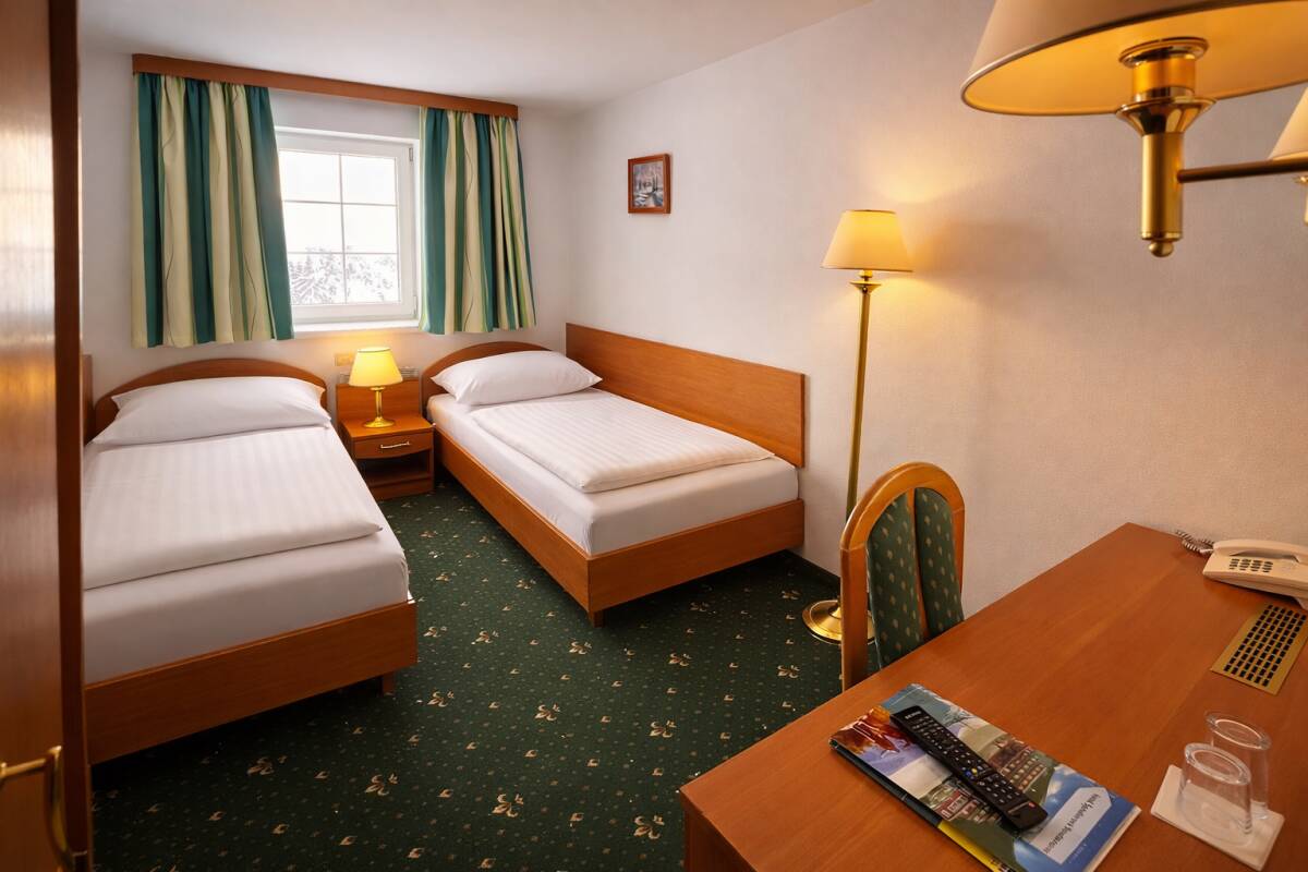 Interiér pokoje Economy hotel Špindlerova Bouda