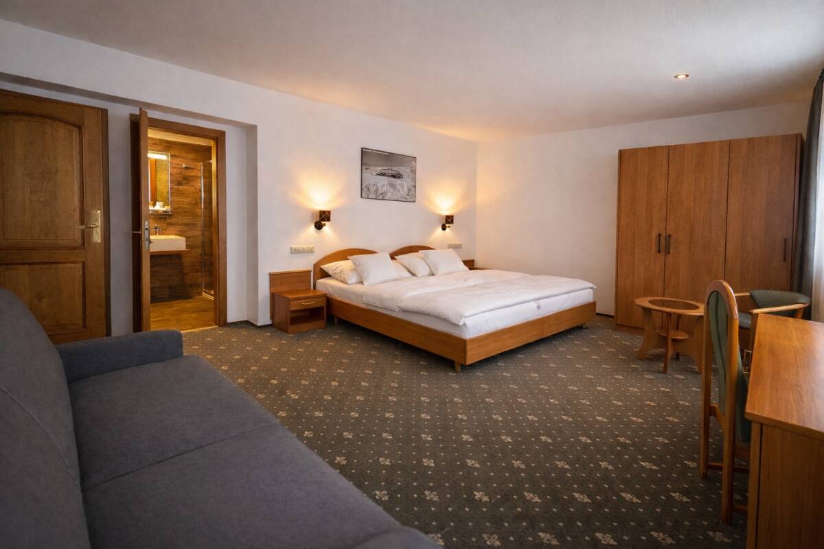 Dvoulůžkový pokoj s přistýlkou Comfort depandance